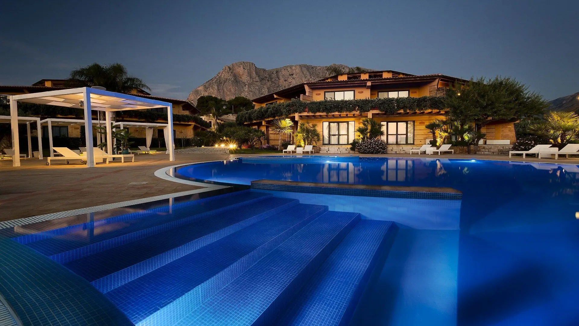 Magaggiari Hotel Resort location